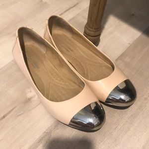 Naturalized metallic-capped ballet flats